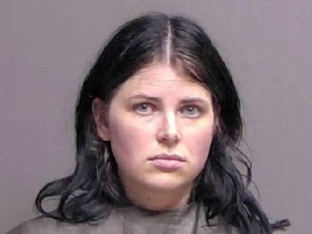 VIDEO — Sheriff: Florida Woman Posing as Nurse Treated 4,486 ‘Unsuspecting Patients&#82
