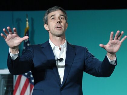 LAS VEGAS, NEVADA - AUGUST 03: Democratic presidential candidate Beto O’Rourke speaks du