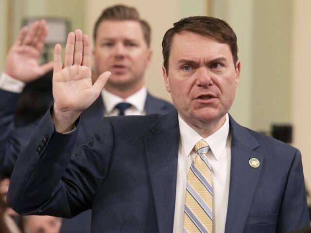 Carl DeMaio (Rich Pedroncelli / Associated Press) Republican Freshman Assembly member Carl DeMaio, right, of San Diego, joins others as they