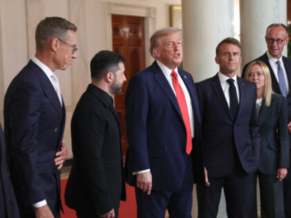 Donald Trump: Putin Agrees to Security Guarantees; Next Step Is Booking Trilateral Meeting