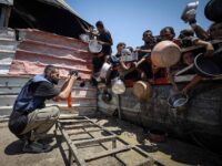 Report: Anti-Israel Photographer Stages Photographs of Hunger in Gaza