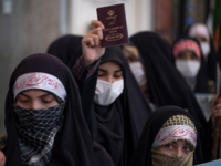 Trump Administration Weighing Immigration Ban on Members of Islamic Extremist Groups