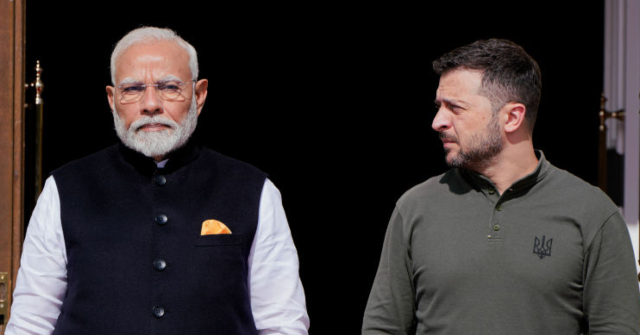 Zelensky Pressures India to Stop Buying Russian Oil in Call with PM Modi