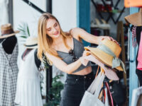 Consumer Confidence Tops Forecast Despite Labor Market Concerns