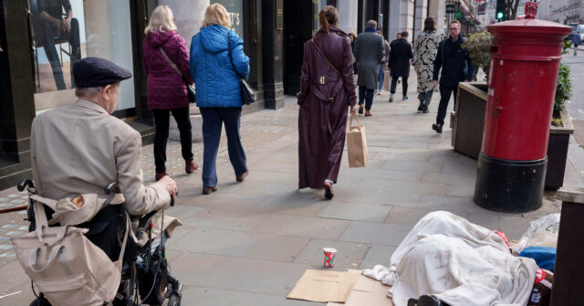Propping Up Economy with Migration Unsustainable: UK Gov't Economist