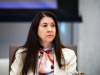 Fed Cracks: Governor Adriana Kugler Resigns From Fed