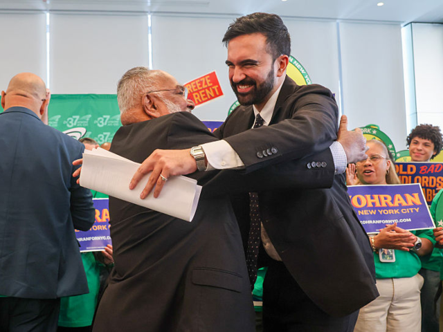 GettyImages-2225236581 NEW YORK, NEW YORK - JULY 15: Democratic socialist candidate Zohran Mamdani, who won the D