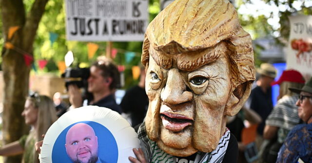 Left Protests Vance’s English Holiday While VP Meets Leaders of the British Right