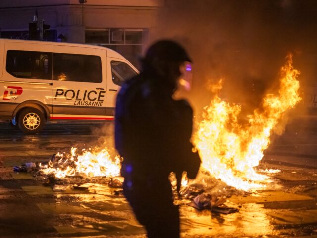 Multicultural Swiss City Breaks Out Into Riots After Migrant Teen Dies Fleeing Police