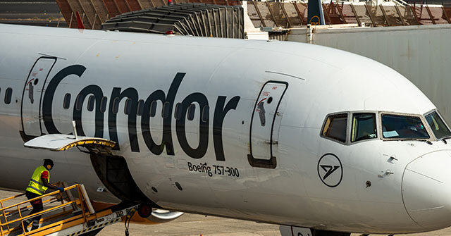 Boeing Plane Makes Emergency Landing After Flames Seemingly Shoot Out of Engine