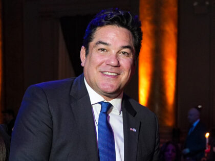 Dean Cain Takes High Road After John Leguizamo Calls Him ‘Loser’ for Volunteering as an ICE Off
