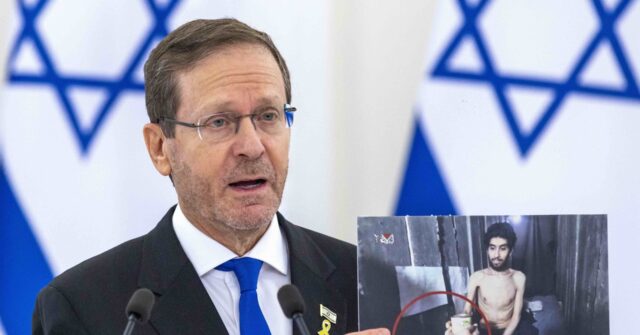 Israeli, Lithuanian Presidents Face Pro-Palestinian Protests in Baltic Capitals