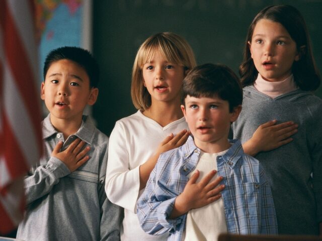 Students saying the Pledge of Allegiance