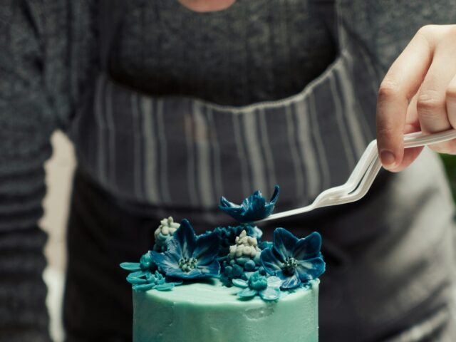 cake decoration The UK Home Office is advertising for teachers to meet with illegal migrants and tutor the