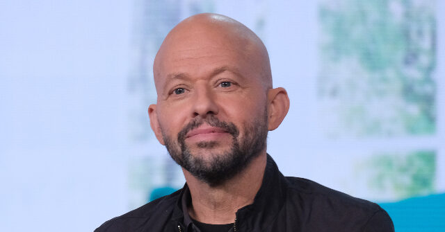 ‘Two and a Half Men’ Star Jon Cryer Accuses Trump of Kidnapping and Torturing Accused MS-13 Gang Member Kilmar Abrego Garcia