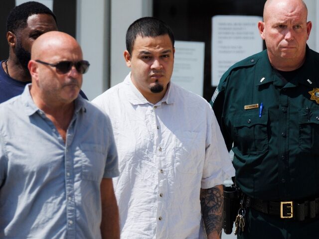 kilmar-abrego-garcia-released-AP Kilmar Abrego Garcia, center, leaves the Putnam County Jail, Friday, Aug. 22, 2025, in Coo