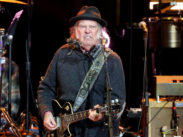 neilyoung LOS ANGELES, CALIFORNIA - APRIL 26: Neil Young performs onstage during the Light Up The Bl