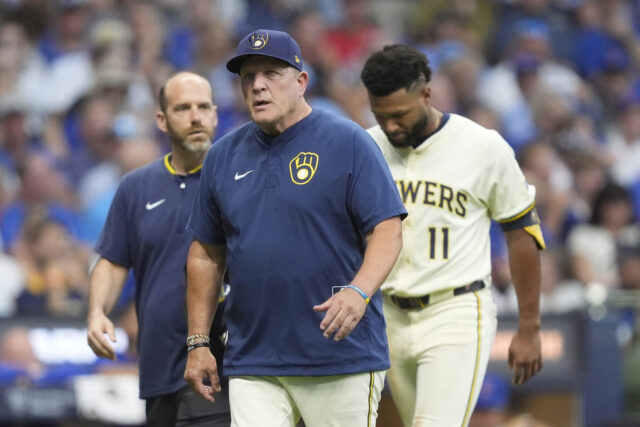 Cubs Brewers Baseball The Associated Press