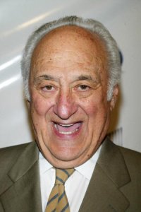 Beloved 'Sopranos' actor Jerry Adler dies at 96 - Breitbart