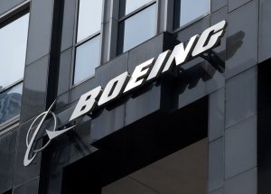 Boeing defense machinists strike in Missouri, Illinois