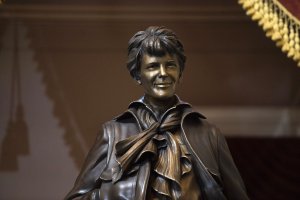 Deep-sea explorers to launch new search for Amelia Earhart