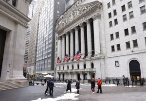 July PPI: U.S. wholesale prices rose 0.9%, much more than expected