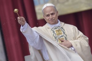 Pope Leo calls for worshippers to fast on Friday