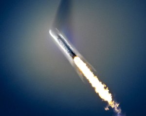 SpaceX launches Amazon Kuiper satellites in 100th 2025 mission