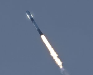 SpaceX sets record with 30th Falcon 9 spaceflight