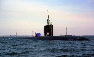 Trump deploys 2 nuclear submarines after Russian official's comments