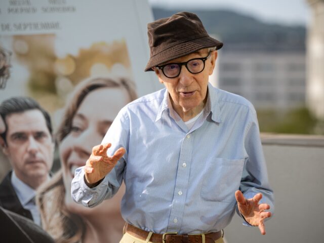 woody alllen BARCELONA CATALONIA, SPAIN - SEPTEMBER 18: Film director Woody Allen poses at the photocal
