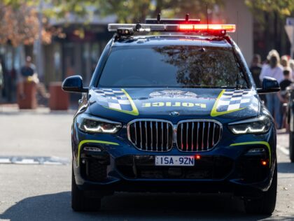 zoe-askew-NU_OykXKqLI-unsplash