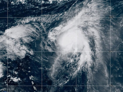Title: Extreme Weather Tropical Storm Humberto Image ID: 25268562280112 Article: This NOAA
