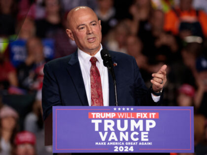 Dearborn Heights mayor Bill Bazzi speaks before former US President and Republican preside