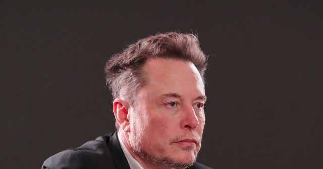 Elon Musk Suffers Exodus of Senior Staff from His Business Empire