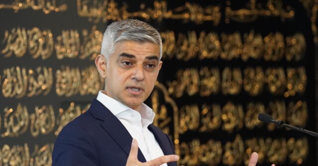London Mayor Khan Calls Trump 'Islamophobic' over Sharia Law Claims