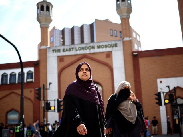 Left-Wing Labour Gov’t Defends Sharia Courts in Britain, Backs Broad ‘Islamophobia&#821