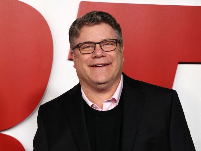 GettyImages-2197038461 US actor Sean Astin arrives for the premiere of "Love Hurts" at the TCL Chinese Theater in