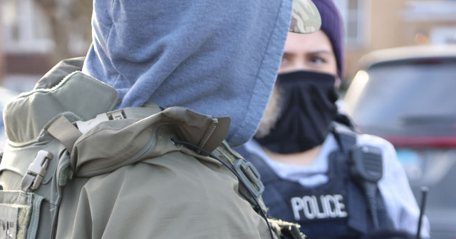 U.S. Marshals Find Missing Girl with Illegal Aliens in Chicago-Area Hotel