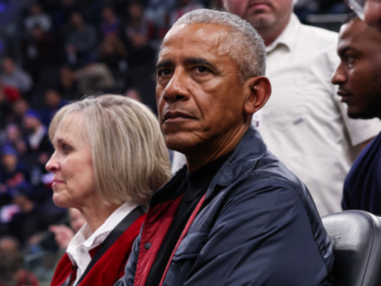 INGLEWOOD, CALIFORNIA - MARCH 05: Former President Barack Obama attends the game between t