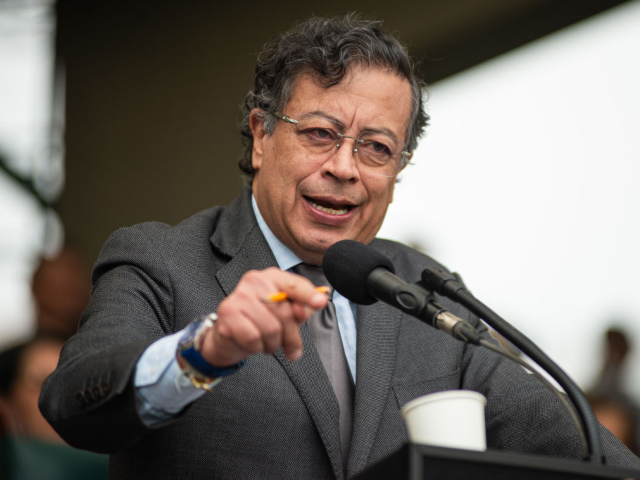 GettyImages-2205049669 Colombian president Gustavo Petro takes part during the inauguration as new minister of de