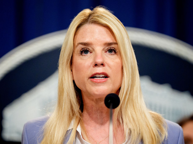 GettyImages-2213189276 WASHINGTON, DC - MAY 6: U.S. Attorney General Pam Bondi speaks during a news conference at