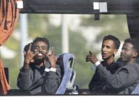 First Round of ‘One in, One Out’ Deportations from Britain to France Blocked by Last-Mi