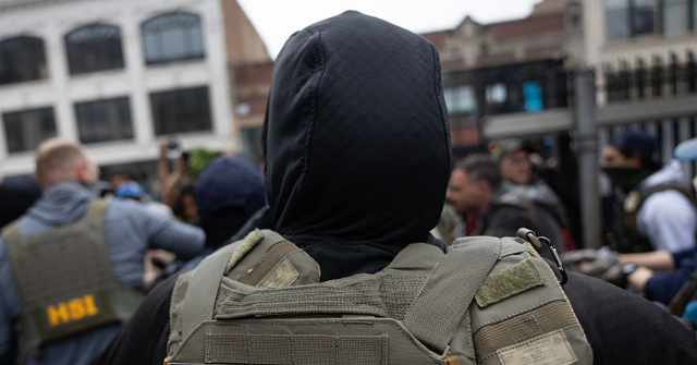 Federal Agents and Equipment Arriving in Chicago for Immigration Crackdown