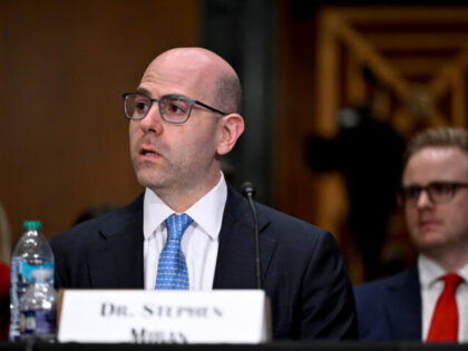 Trump’s Fed Pick Miran Weathers Democrat Attacks, Gains Republican Support