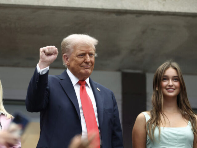 TENNIS-USA-OPEN US President Donald Trump attends the men's singles final tennis match between Spain&