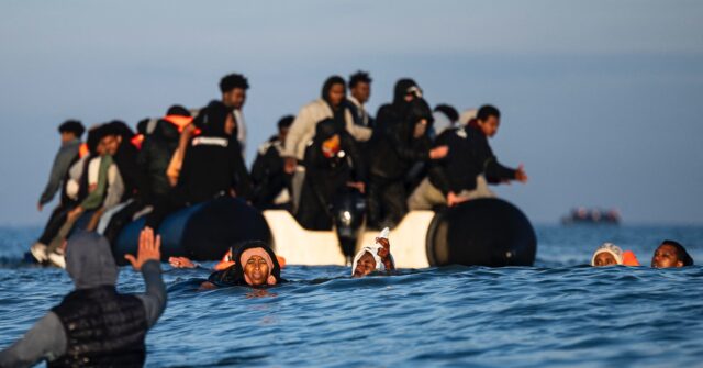 Body of Young Migrant Found on French Beach as Crossings to UK Rise