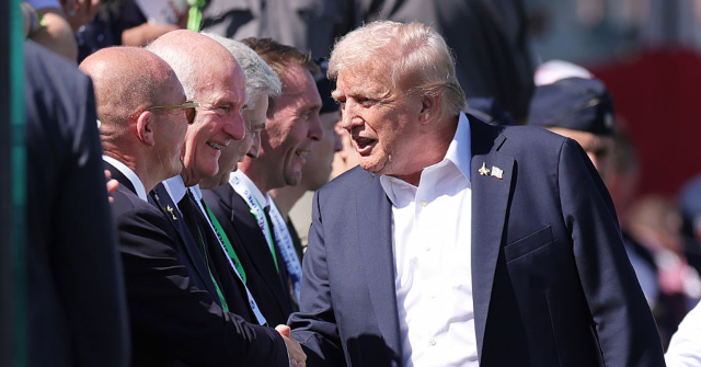 Trump Receives Hero's Welcome at Ryder Cup in New York