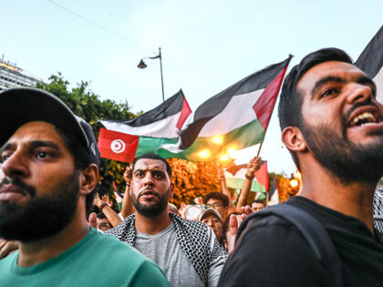 Trump Administration Suspends U.S. Visas for Palestinian Passport Holders
