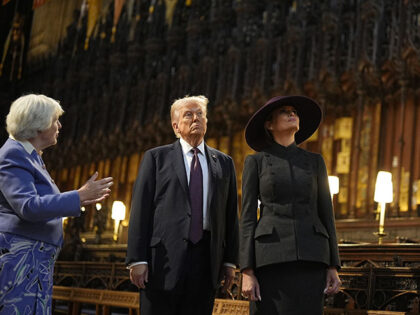 Chapter Clerk, Charlotte Manley speaks to US President Donald Trump and First Lady Melania